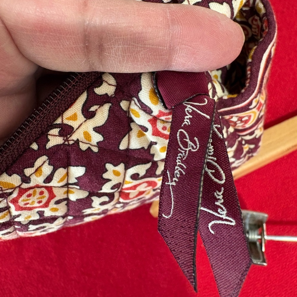 Vera Bradley Retired MEDALLION Small
Purse Handbag Zip Closure Maroon
Gold - Picture 9 of 12